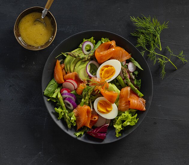 연어 푸실리 샐러드