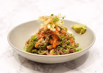 노르웨이 연어 누들